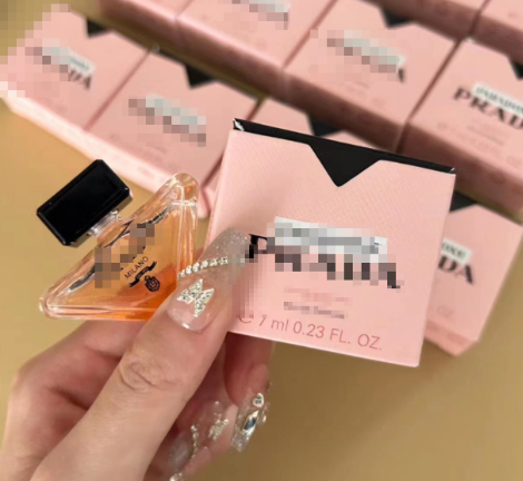 Pura Mocha Eau de Parfum pour Femmes 90ml - Boisé Floral