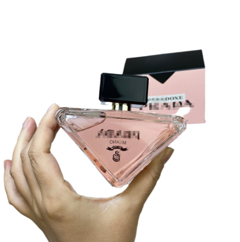 Pura Mocha Eau de Parfum pour Femmes 90ml - Boisé Floral