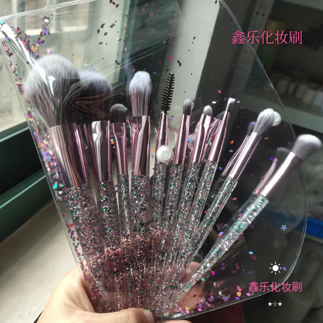 Ensemble de 10 pinceaux de maquillage pour beauté et mélange